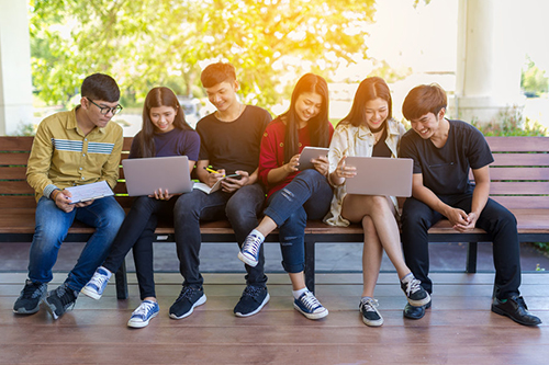 How To Accelerate Student Enrollment via Digital Marketing?
